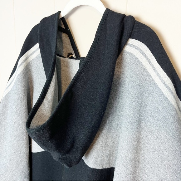 ba&sh Lady Cape Small hooded poncho wool black‎ gray neutral sweater knit cozy - Picture 7 of 12